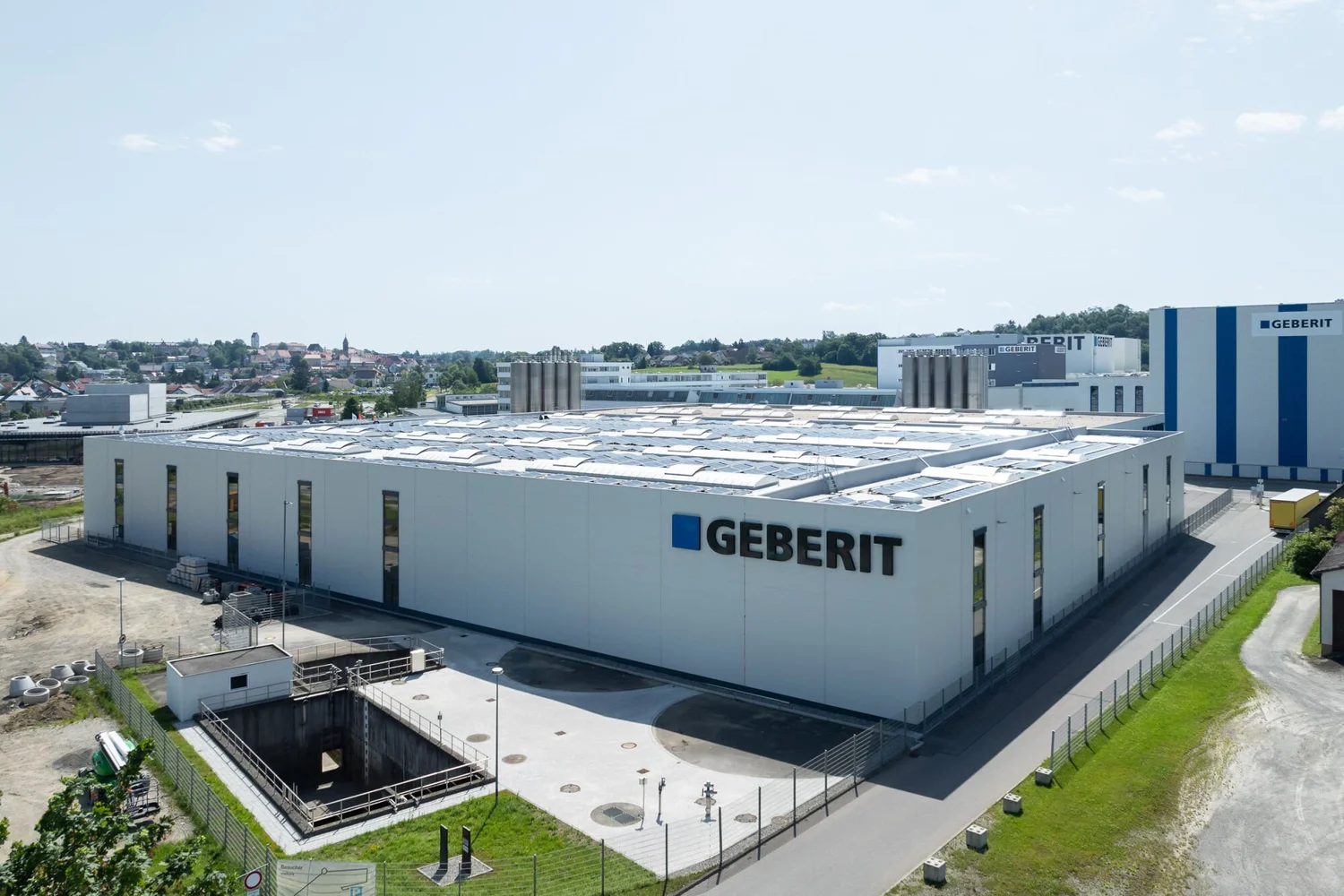 Geberit — Cover